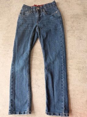 Classic Straight Leg Levi Jeans